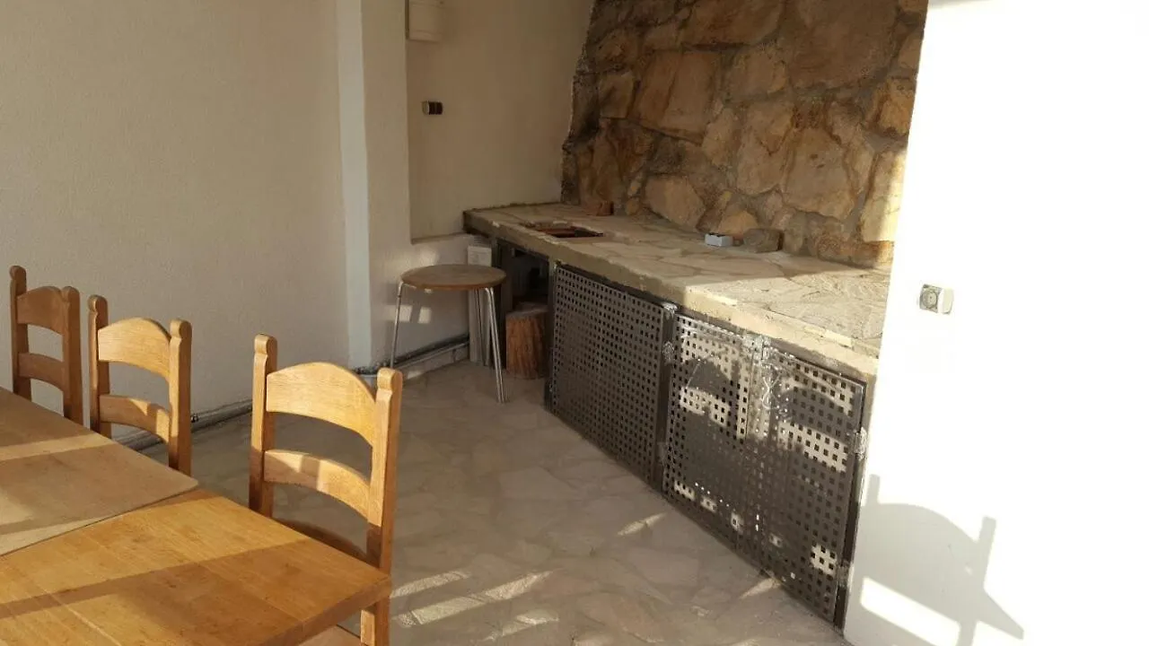 Lloret De Mar, Casa Arjane فيلة يوريت دي مار