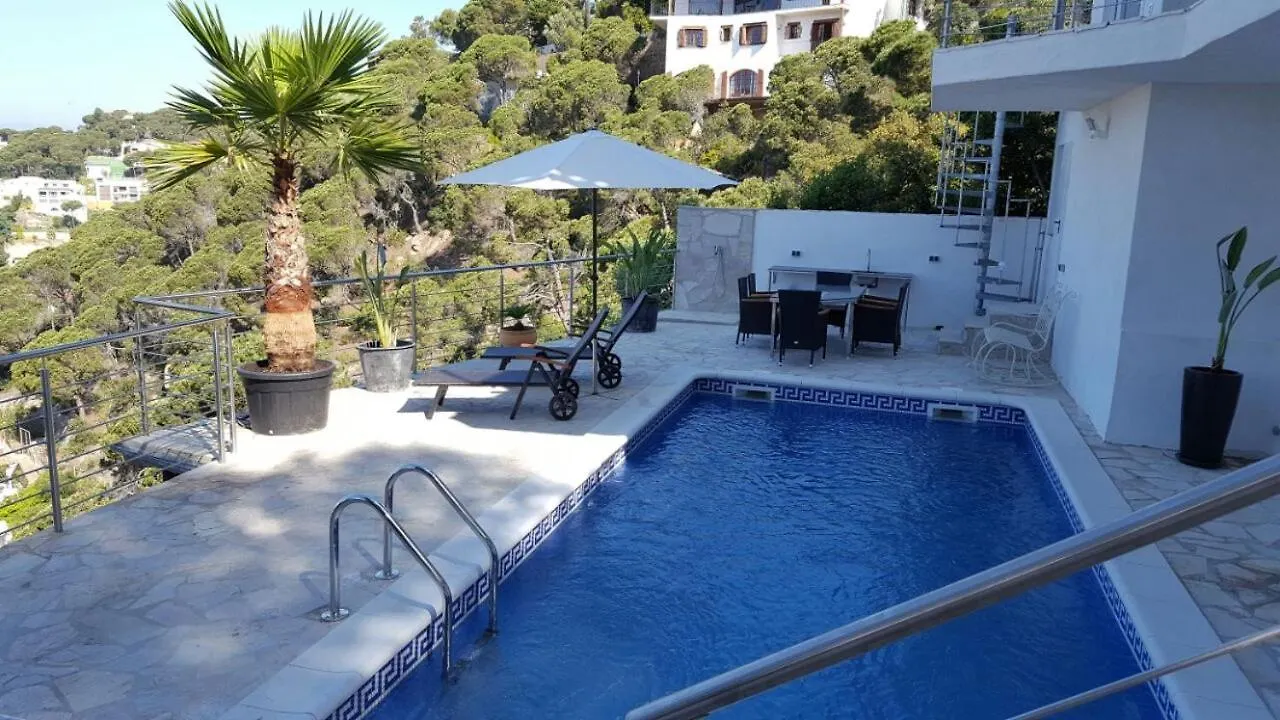 Lloret De Mar, Casa Arjane فيلة
