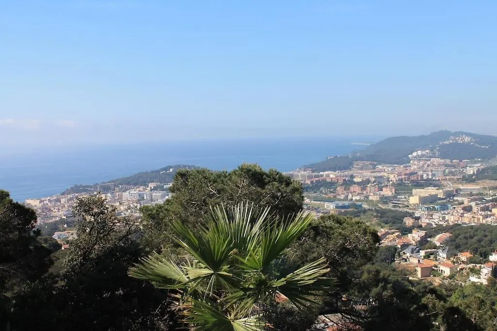 Lloret De Mar, Casa Arjane فيلة يوريت دي مار