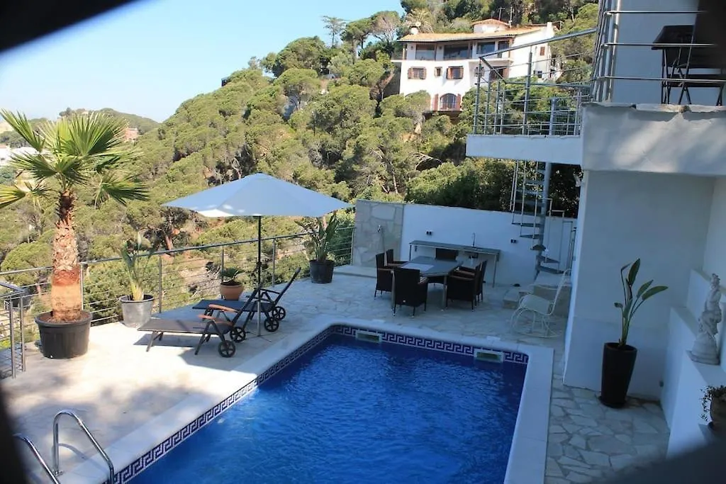 Lloret De Mar, Casa Arjane يوريت دي مار